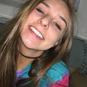 Meet your Posher, Savanna